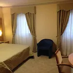 Vela D'oro Dependence Hotel