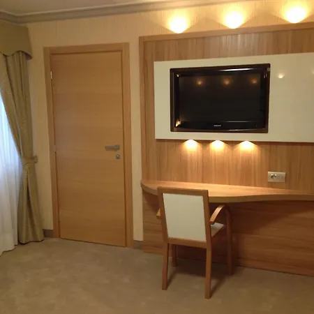 Hotel Vela D'oro Dependence 2*