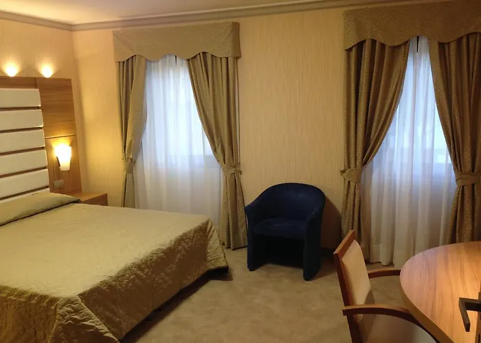 Hotel Vela D'Oro Dependence Hotell