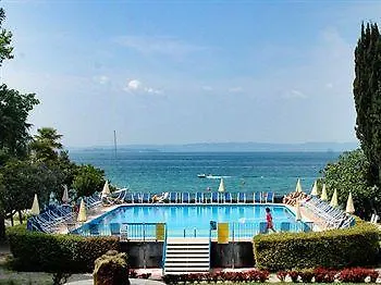 Hotel Vela D'Oro Dependence 2* Bardolino