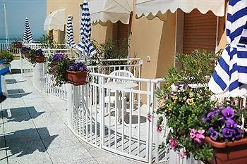 Hotel Vela D'Oro Dependence Hotell 2*